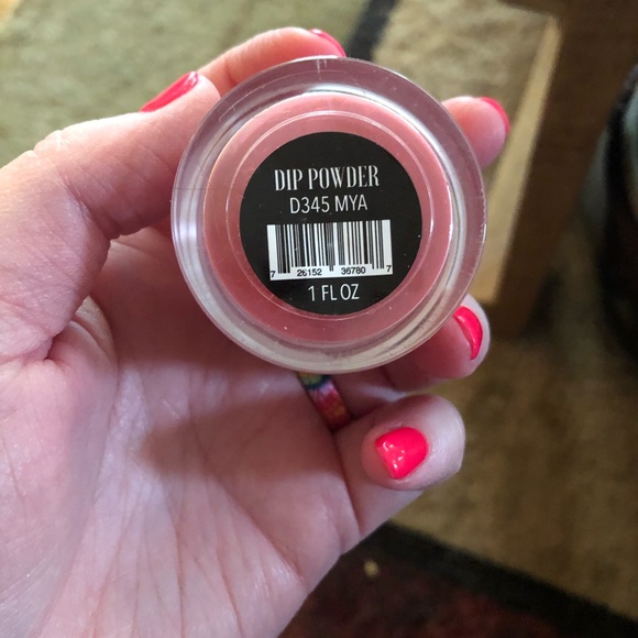 Revel nail Mya - Picture 1 of 2